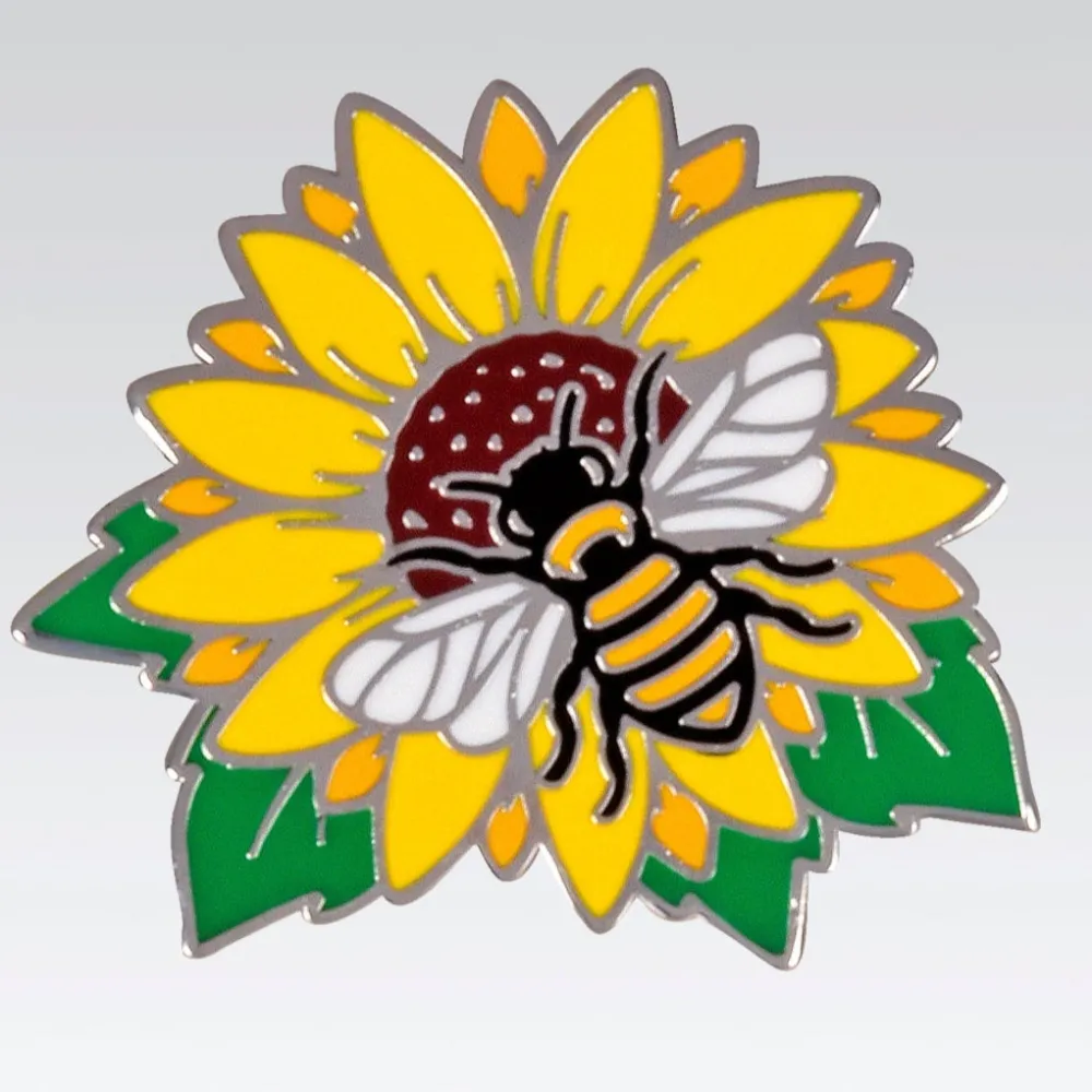 The Shops at Mount Vernon Bee Lapel Pin