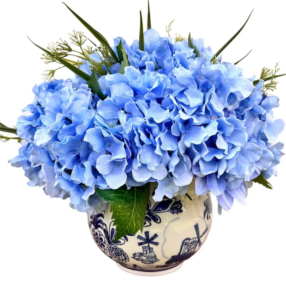 Danny's Fine Porcelain Blue and White 9" Porcelain Flower Vase