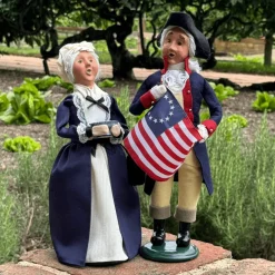 BYER'S CHOICE, LTD Byers' Choice George Washington with Flag Caroler