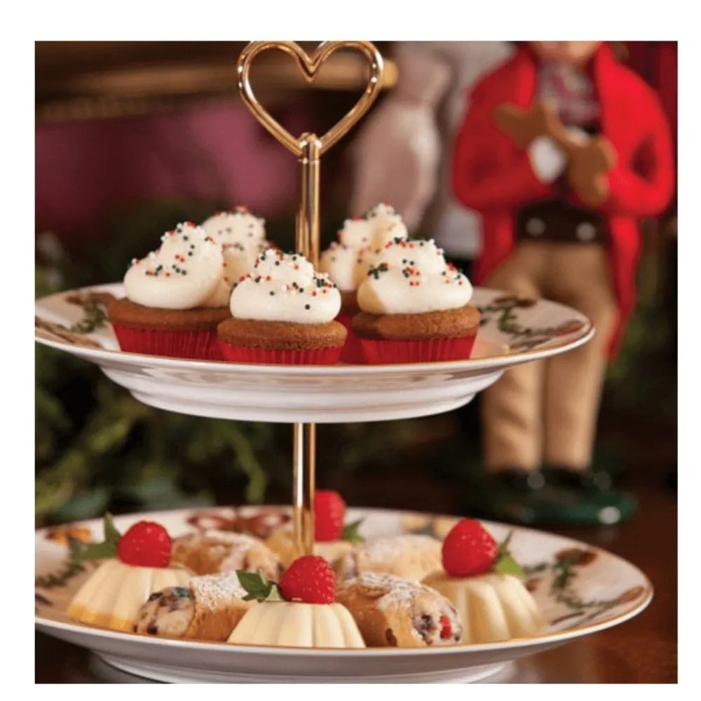 INGRAM BOOK COMPANY Christmas Teatime Book