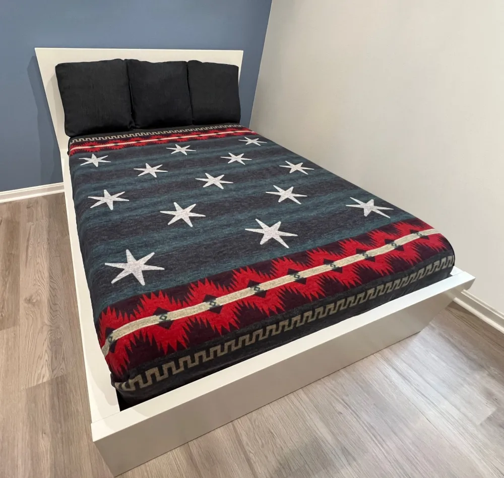 Pendleton Woolen Mills Commander in Chief Organic Cotton Throw - Pendleton Blanket