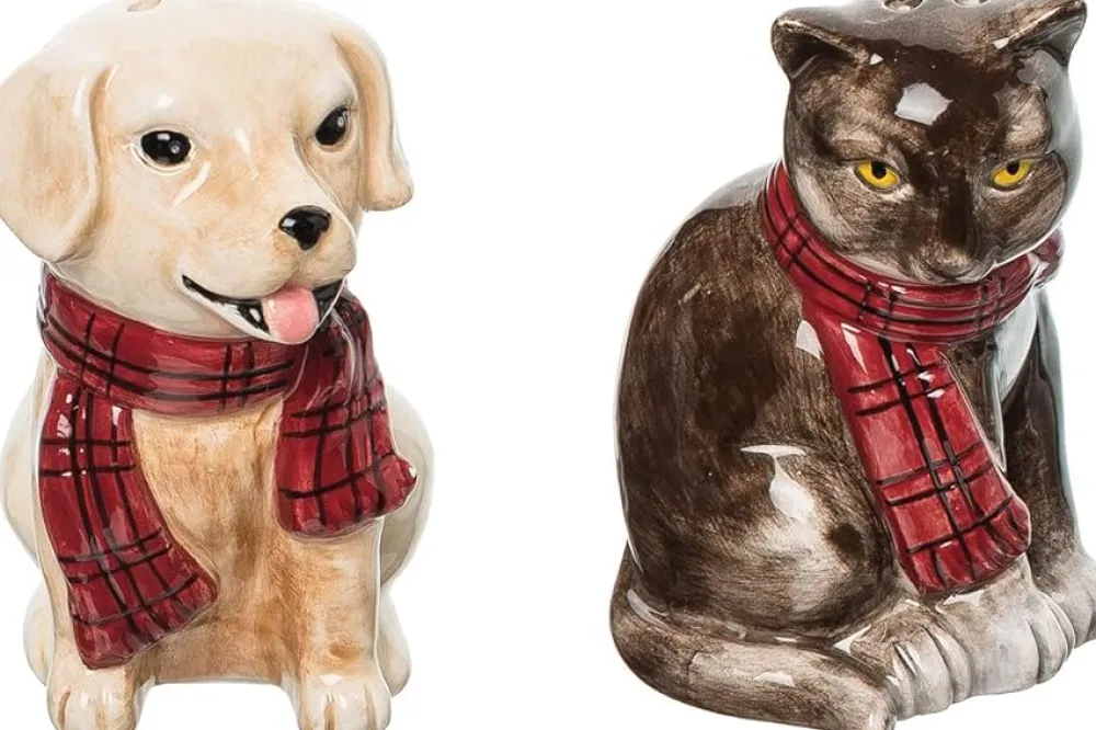C & F ENTERPRISE Dog-Cat Salt and Pepper Shakers