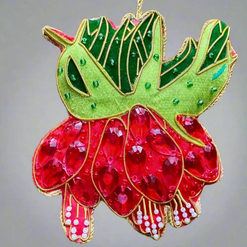 ST NICOLAS LTD. Fritillaria St. Nicolas Ornament