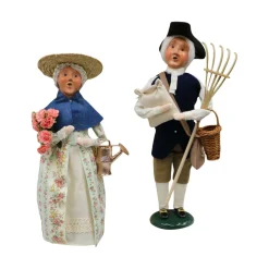 BYER'S CHOICE, LTD Gardening Martha Caroler by Byers' Choice