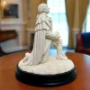 DESIGN MASTER ASSOCIATES General George Washington Prayer Sculpture