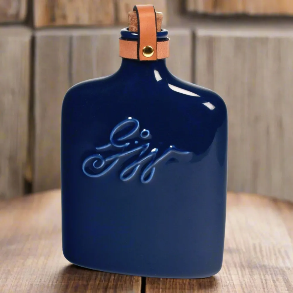 DESIGN MASTER ASSOCIATES George Washington Blue Ceramic Flask