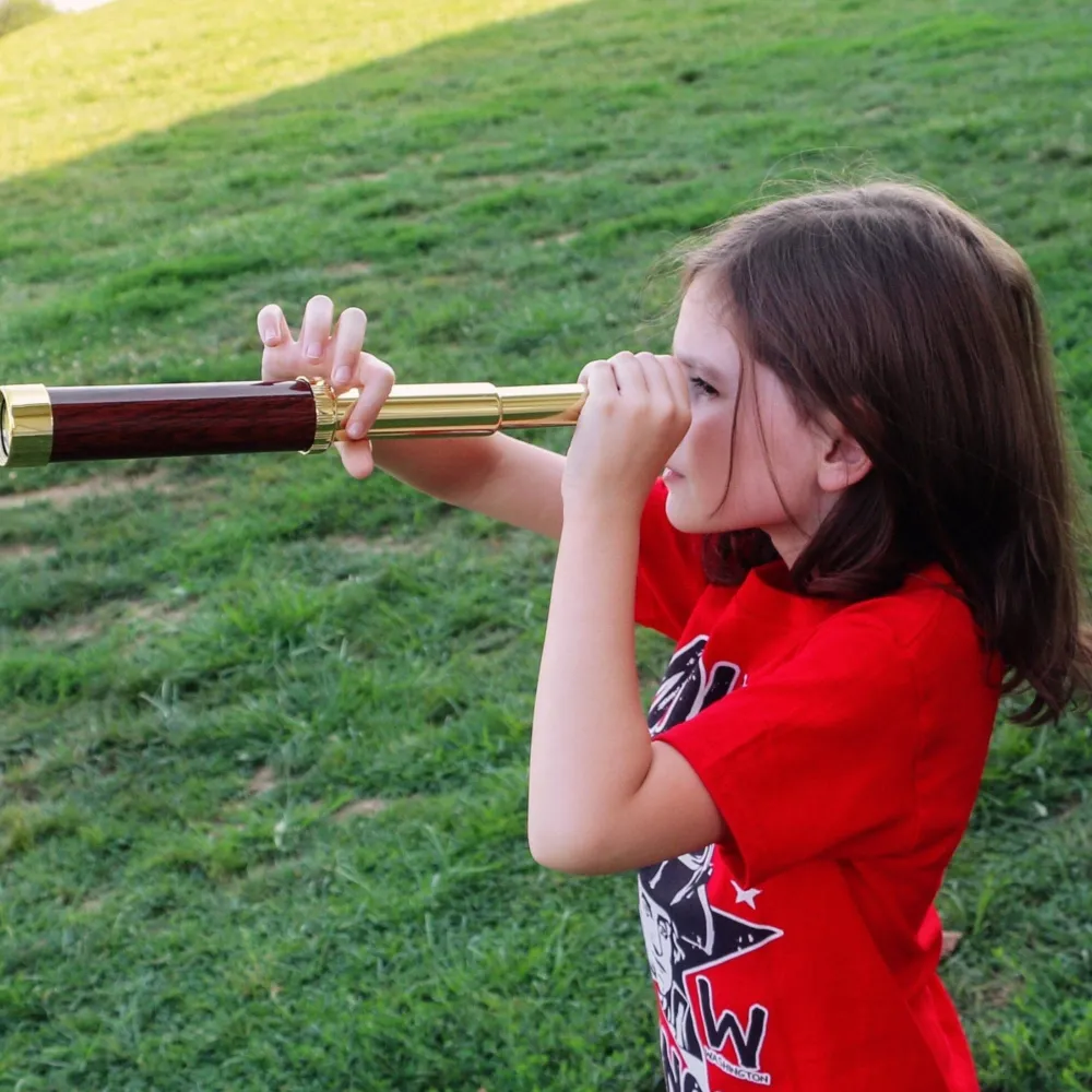 The Shops at Mount Vernon George Washington Spyglass