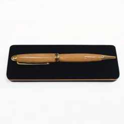 DOUG DILL Historic Wood Pen