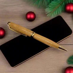 DOUG DILL Historic Wood Pen