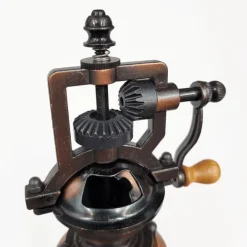 DOUG DILL Historic Wood Peppermill