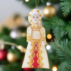 ST NICOLAS LTD. Martha Washington Ornament