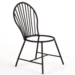 DESIGN MASTER ASSOCIATES Mount Vernon Windsor Chair Planter
