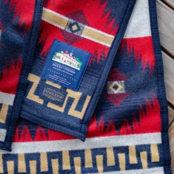 Pendleton Woolen Mills Pendleton Mount Vernon Commander-in-Chief Blanket - Wool Blend