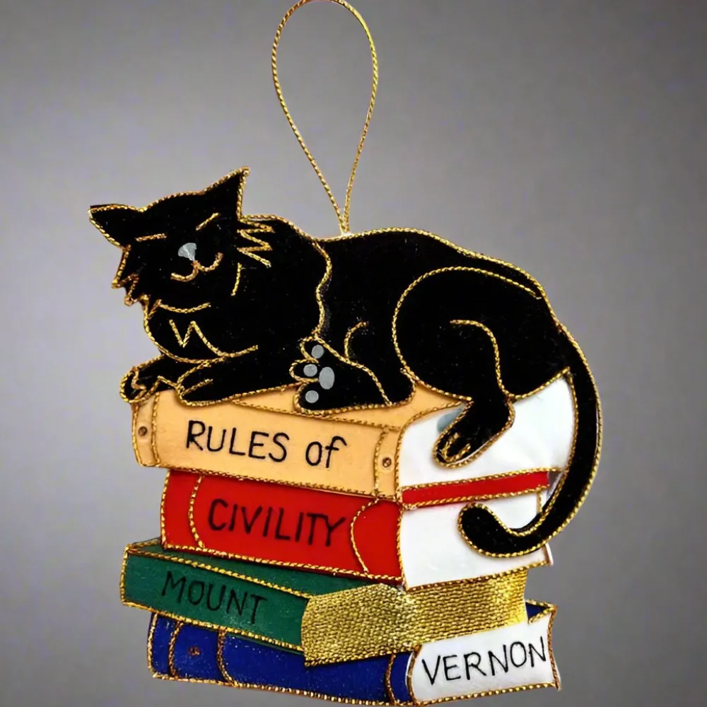 ST NICOLAS LTD. St. Nicolas Cat Ornament - Mount Vernon Exclusive