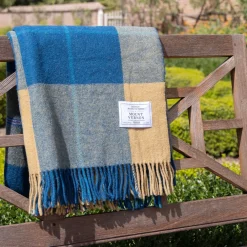 PATRICK KING WOOLLEN COMPANY Tartan Blanket - Mount Vernon Exclusive